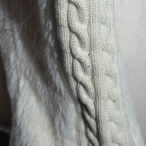 Cream Cable Knit Women’s Sweater